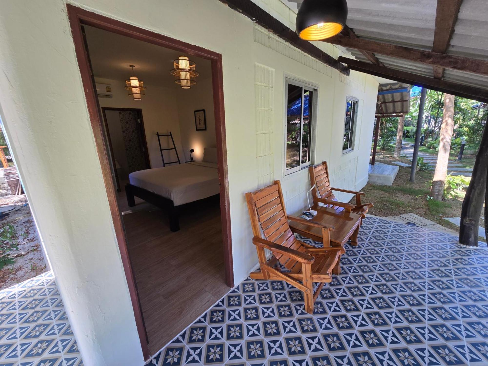 The Blue Gecko Hotel Koh Lanta Ngoại thất bức ảnh