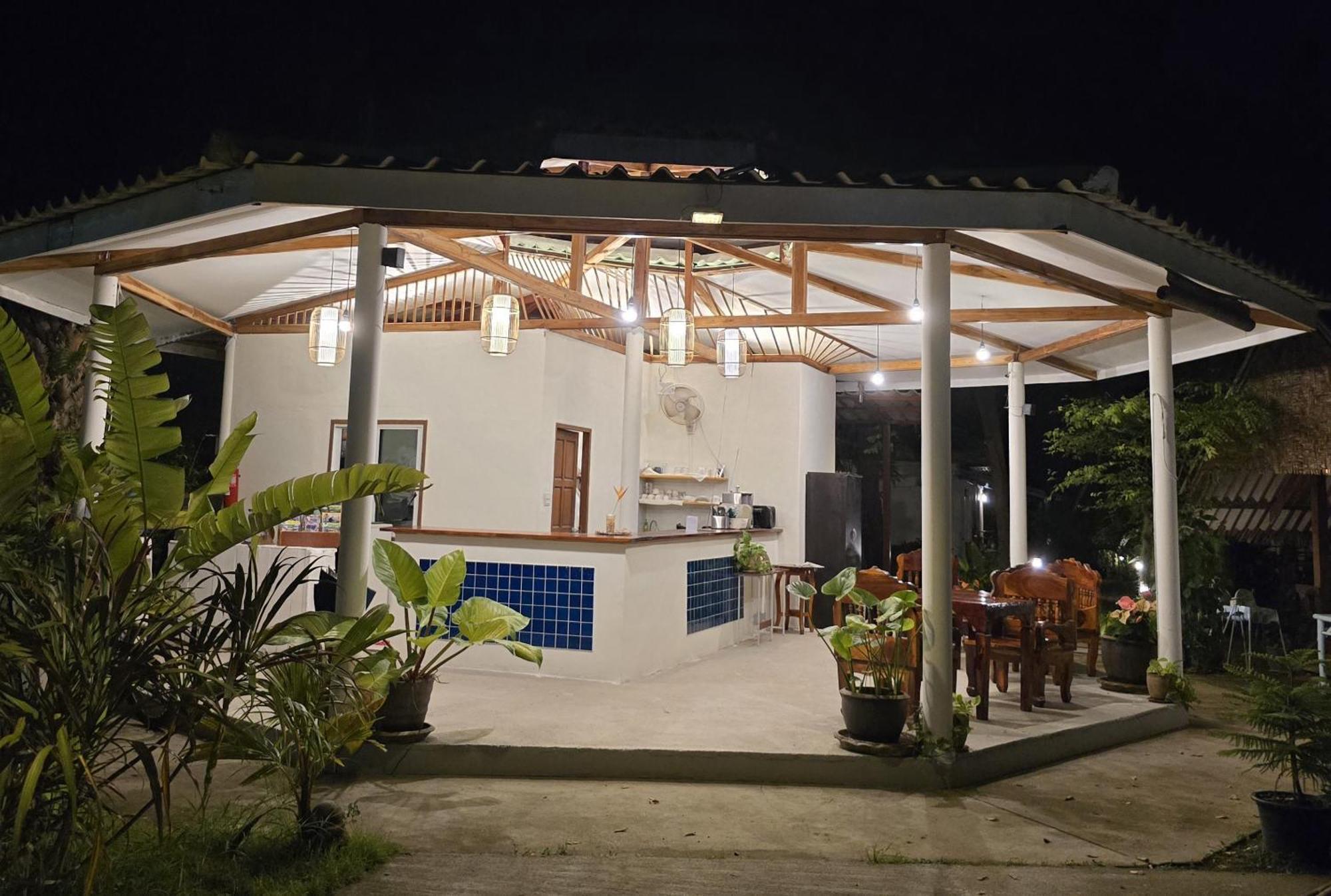 The Blue Gecko Hotel Koh Lanta Ngoại thất bức ảnh
